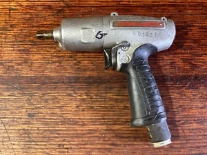Uryu ULT 70 3/8” Drive Pulse Tool / Pneumatic - Picture 1 of 7