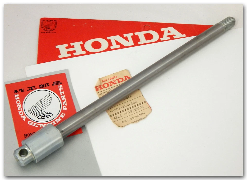 Eje de rueda trasera Honda Part 1983 CB550SC CB550 NIGHTHAWK 42301-ME4-000 NOS Foto 1 de 1