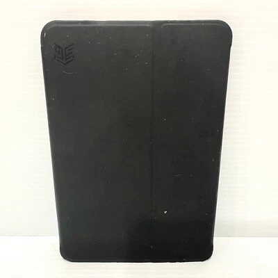 iPad Mini 4 A1550 - Passcode Locked - Cracked Screen - Free Postage! - Image 1 of 3