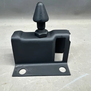 1964 Chevy Impala Belair Biscayne Hood Latch Striker Safety Pin Catch Brookwood - Foto 1 di 10