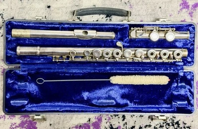 Flauta Armstrong 103 con estuche rígido - Hecha en Elkhart EE. UU. - Serie 3535296 Foto 1 de 4