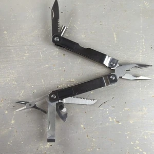 Eddie Bauer Silver Multi-Tool With Grey & Black Sheath Multi Bit Screwdriver - Picture 1 of 8