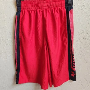 Under Armour Basketball Gym Shorts Boys Medium Sports Pockets Drawstring Loose - Picture 1 of 9