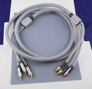 Belkin Silver Series PureAv 8 Feet, RCA Component Video Cable (RGB) with PCOCC - Picture 1 of 6