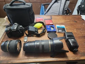 Appareil photo Nikon D750 avec objectifs et autres accessoires comme indiqué - Photo 1 sur 7