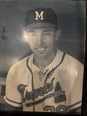 Denis Menke 1962 1963 1964 1965 Milwaukee Braves Autographed 8x10 Photo NO COA - Image 1 of 2