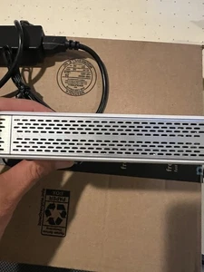 Ubiquiti Networks UniFi Security Gateway - White (USG) - Photo 1/4