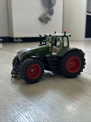 SIKU, FENDT 1050, échelle 1/32, SIK3287 - Photo 1/4
