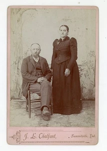 Armadio marito moglie carta foto antica coppia vittoriana moda Summitville IN - Foto 1 di 2