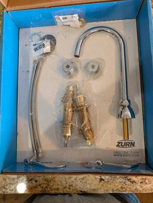 Zurn Z831B4-XL-FC1.5- Gooseneck Widespread Faucet 1.5 gpm, Lead Free, Chrome - Image 1 of 4