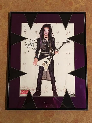 MARILYN MANSON BAND TWIGGY RAMIREZ JEORDIE WHITE SIGNED PICTURE AUTOGRAPH RARE Cover