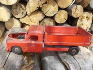 Vintage Structo Dump Truck Pressed Steel 20" 1940's Parts or Restoration - Picture 1 of 8