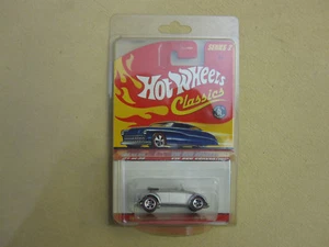 Hot Wheels Classics Series 2 VW Bug Convertible Chrome #21 of 30 - NEW - Picture 1 of 3