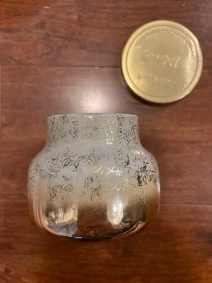 Capri Blue Volcano Glimmer Petite Candle - 8 Oz — 第 1/4 张图片