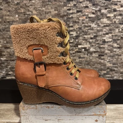 Spring Step Genuine Leather Sherpa Booties Size 40 - Image 1 of 4