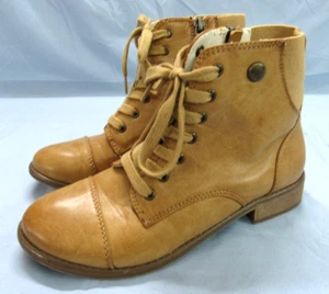ROXY Womens REINS Tan FAUX LEATHER Laced/Side-Zip LOW HEEL Ankle Boots Booties 7 - Picture 1 of 9