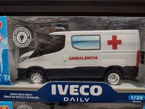 Camión de juguete de emergencia ambulancia diaria Iveco con licencia de Brasil - Raro - Imagen 1 de 3
