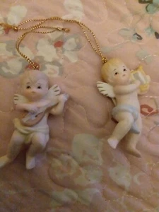 Vintage Lefton China taiwan Bisque Cherub  musical angel ornaments pair  2 inch - Picture 1 of 5