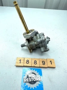 Honda CBR250RR MC22 Fuel Tap Fuel Cock OEM Keihin - Picture 1 of 4
