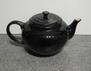 Le Creuset stoneware Teapot_Used about twice. - Picture 1 of 7