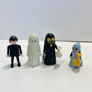 Vintage Playmobil 1974 1981 1990 Ghost Sheet Halloween Lot Set White Black - Picture 1 of 9