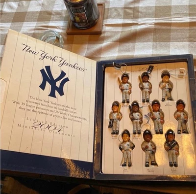 NY Yankees 2004 Edición Limitada Daily News Árbol Adornos Foto 1 de 4