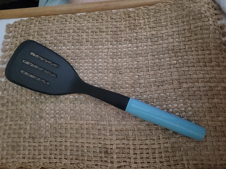 Kitchenaid Teal Aqua Spatula Slotted Flipper Turner Plastic - Image 1 of 4