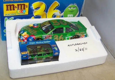 1:24 1:64 REVELL 2000 #36 M&M'S MS GREEN KEN SCHRADER DUAL AUTOGRAPHED SET 1/604 - Image 1 of 4