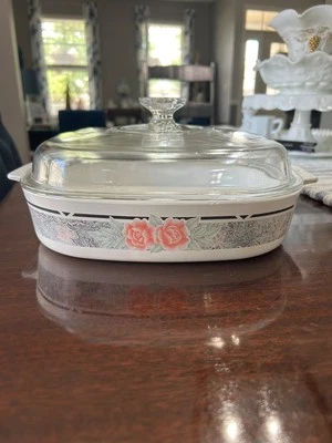 Corning Ware Silk & Roses A-10-B 2.5 Liter Casserole Dish w/Pyrex A-12-C Domed - Image 1 of 4