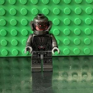 LEGO Marvel: Ultron Prime Minifigure, SH175 sh0175 - 76031 - Picture 1 of 4