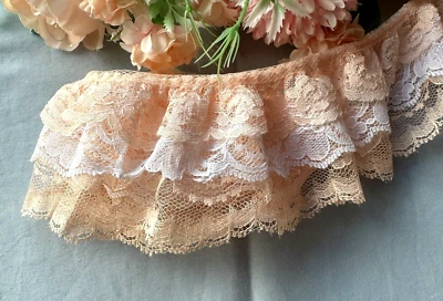 2 1/2 inch wide peach/white/peach color ruffled lace trim price per yard - Image 1 of 2