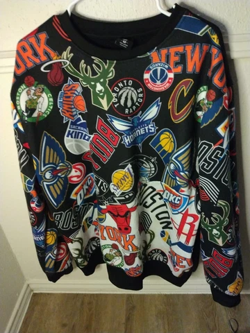 RARE NBA XXL Graphics Sweatshirt Long Sleeve Celtics Bulls Cover