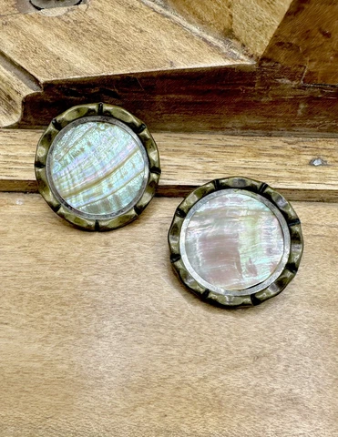 Antique Vintage Large MOP Oyster Mother Of Pearl Brass Shank Button Pair Set Cover