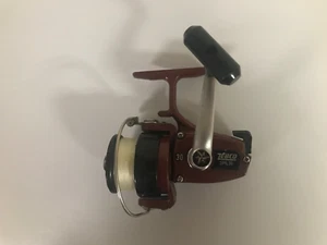 Zebco SRL 30 Spin cast Fishing Reel -JAPAN - Picture 1 of 4
