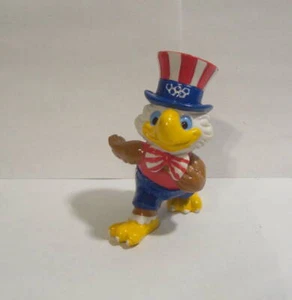 1980 SAM THE EAGLE OLYMPICS MASCOT PVC FIGURE CAKE TOPPER Running - Picture 1 of 2