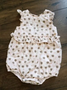 Lili Waffel Gloria Baby Mädchen 9 Monate Rose Strampler Designer Boutique Top - Bild 1 von 8