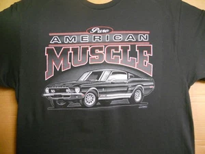 Pure American Muscle 1968 Ford Mustang Fastback Shelby GT350 T-Shirt Shirt - Bild 1 von 1