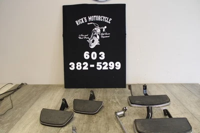 2012 Harley-Davidson Road Glide Ultra FLTRU FRONT FOOT RESTS PEGS STEPS SET PAIR - Image 1 of 4