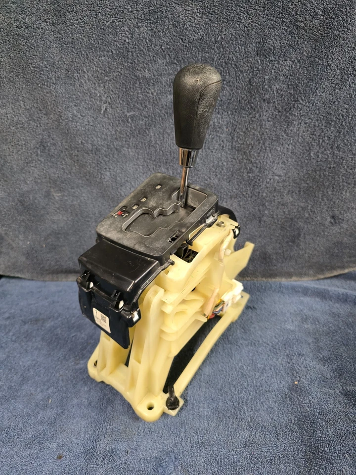 Mazda3 Mazda 3 2010 conjunto de cambio de piso automático 10/13 Foto 1 de 4