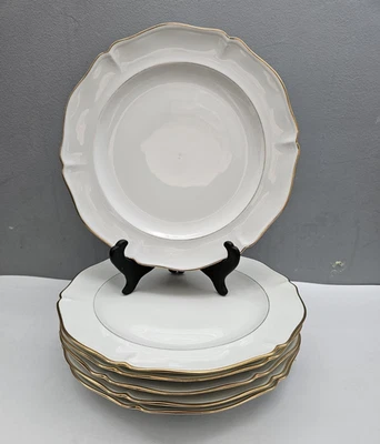 Six assiettes plates en porcelaine de Limoges  Ancienne Fabrique Royale - Photo 1/4