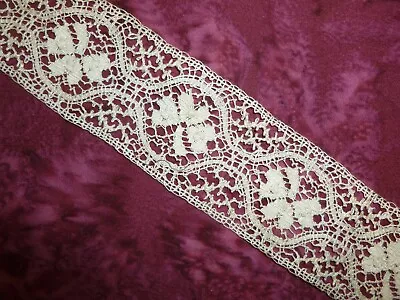 Antiguo Disfraz Cluny Bobbin Encaje De Colección Borde 1 3/4" An x 78" 3 Hojas Trébol Período Foto 1 de 4