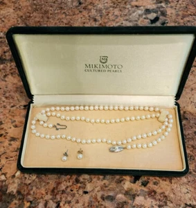 Vintage Mikimoto Japanese Pearls 5.5 mm 26” Strand With Pearl Earnings 6.6mm - Picture 1 of 8