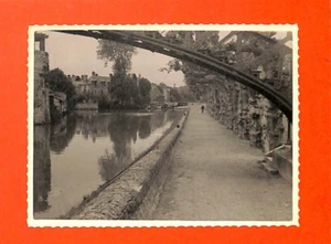 BATELLERIE / PHOTO / LA VIE SUR LA PÉNICHE " RAYMOND " MONTARGIS ( 45 ) ? - Picture 1 of 1