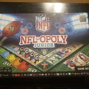 NFL Opoly Junior. Officially licensed. New in box - Picture 1 of 6