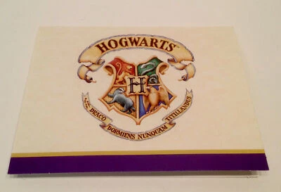7 invitaciones de fiesta con escudo de Hogwarts Ravenclaw Huffelpuff Gryrindor Slytherin NUEVO EN CAJA Foto 1 de 4