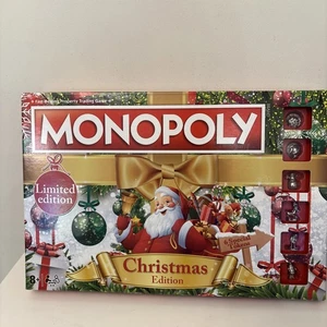 Monopoly Christmas limited Edition Board Game Complete property trading vgc  - Picture 1 of 4