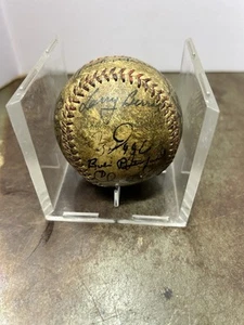 1948 New York Yankees  Team Signed Baseball 23 Autographs 17 Confirmed Dimaggio? - Picture 1 of 18