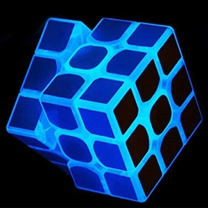 3x3 Blau Fluoreszierender Speed Cube Leuchten im Dunkeln Magie 3-D Gehirn... - Bild 1 von 3