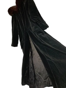 Black Velvet  Midi Coat Fox Fur Trim Hood Drizzle Neiman Marcus Size M 8 8716 - Picture 1 of 14