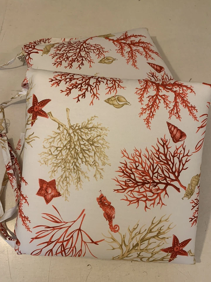 n 4 Cuscini copri sedia per cucina marino con fettucce, modello morbidone - Immagine 1 di 2